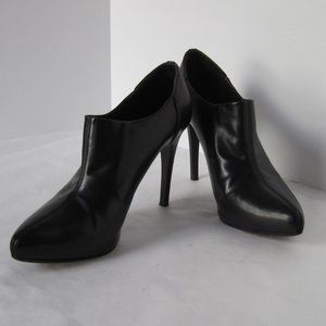 Donald J Pliner Sexy High Heeled Booties Size 7.5